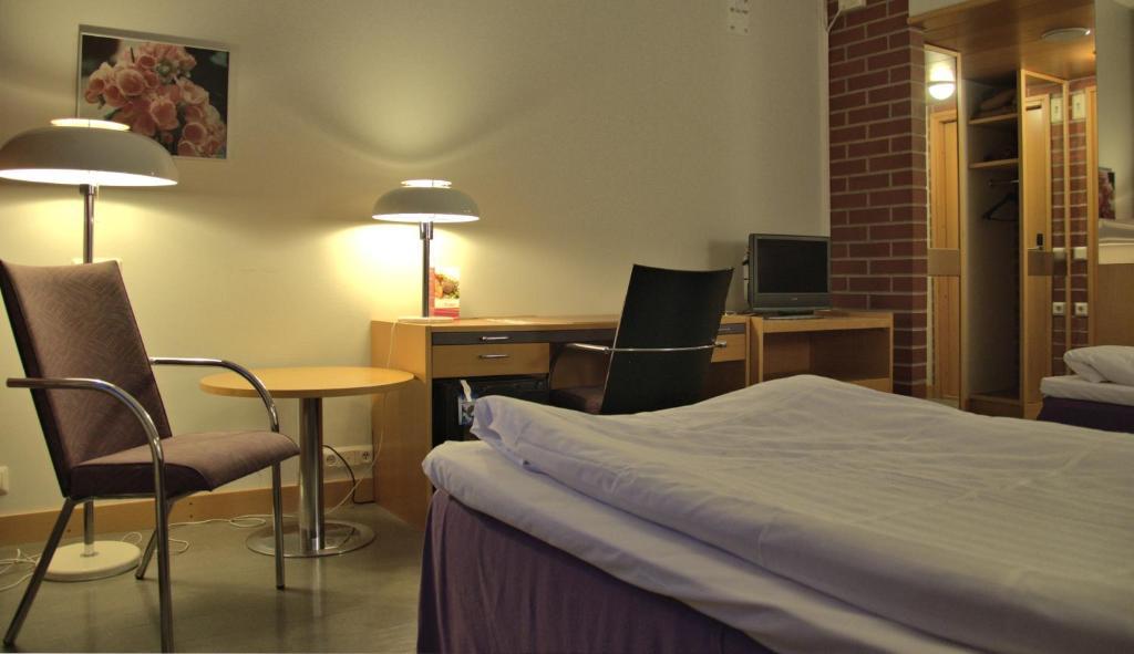 Hotel Kuninkaantie Espoo Quarto foto